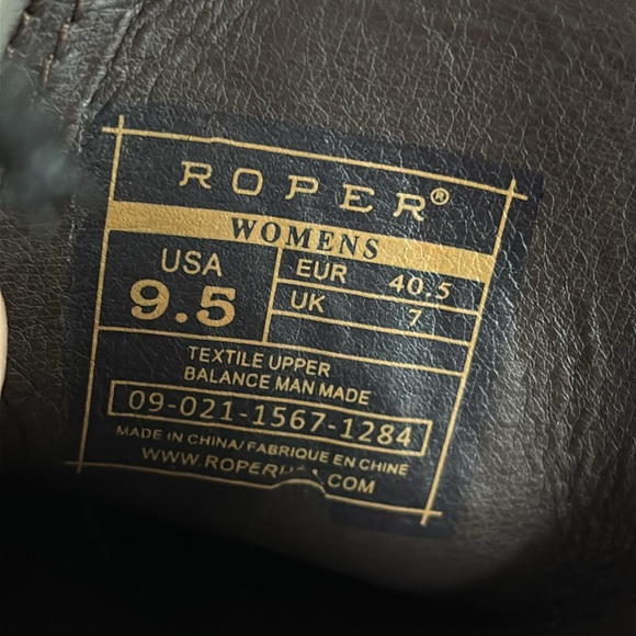 Roper Women’s Ava Faux Snake Snip Toe Ankle Boot - Picture 13 of 16